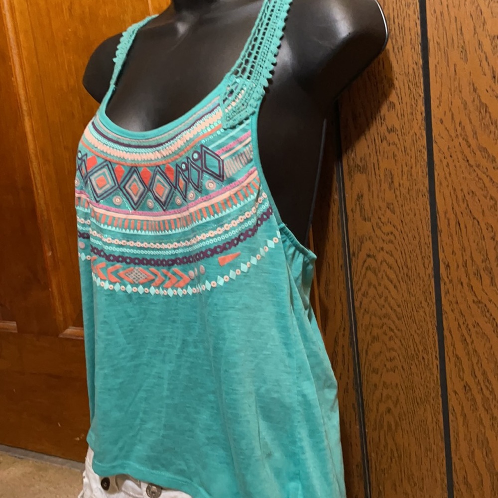 Summer Time Tank! - Picture 3 of 5
